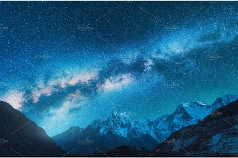 Milky Way And Snowy Mountains In Nepal At Night High Quality Nature