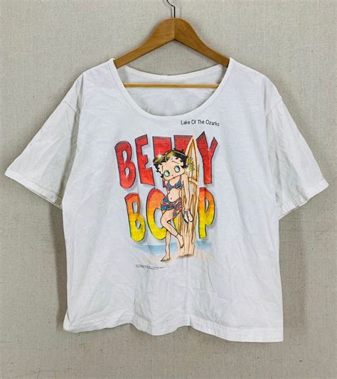 Vintage Betty Boop Bikini Beach Scene Boxy Fit T Shirt Fits Etsy