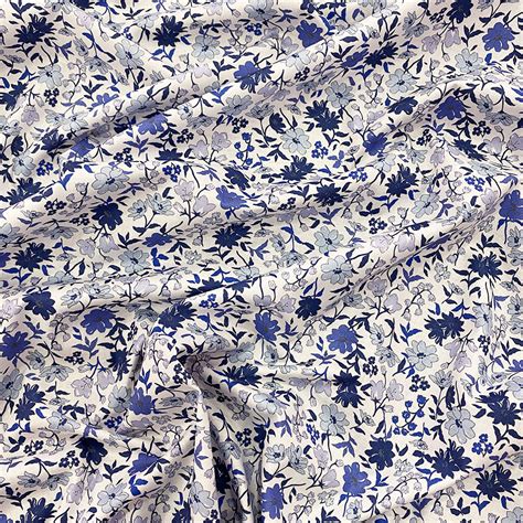 Navy Blue Floral Print 100 Cotton Poplin Fabric — Tissus En Ligne