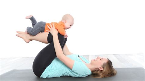 The mommy & me yoga class meets at ley on thursdays from 11:00am to 12:00 pm. How mom and baby yoga differs with other yoga class ...