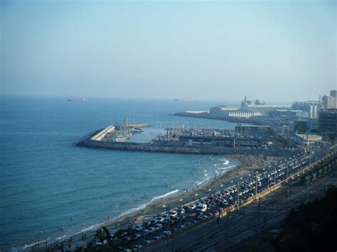 Playa Del Miracle Y Puerto De Tarragona Playa Del Miracle Flickr