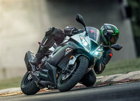 Exclusive Kawasaki Ninja Zx 6r Getting Ready For India Zigwheels