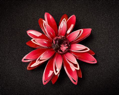 60s Hot Pink Flower Brooch Pin