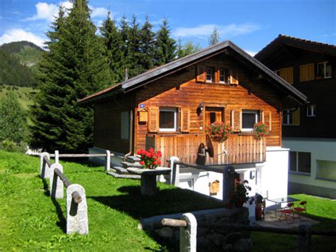 Auf tutti.ch findest du immobilien aus der ganzen schweiz zum mieten und kaufen. Ferienwohnung Ferienhaus Sedrun mieten - Graubünden ...