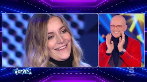 Ormai la squalifica dal grande fratello vip per denis dosio sembra scontata. Alfonso Signorini vuole la sorella di Zorzi al GF Vip ...