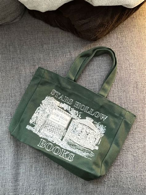 Bibis On Twitter RT Thinkergilmore I Need This Gilmore Girls Tote Bag
