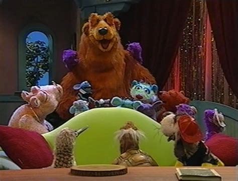 Bear Inthe Big Blue House A Berry Bear Christmas Part 2 Search Best
