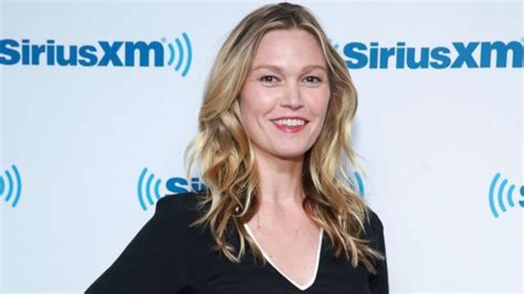 Is Julia Stiles Transgender Where Is She Now Married Husband Height