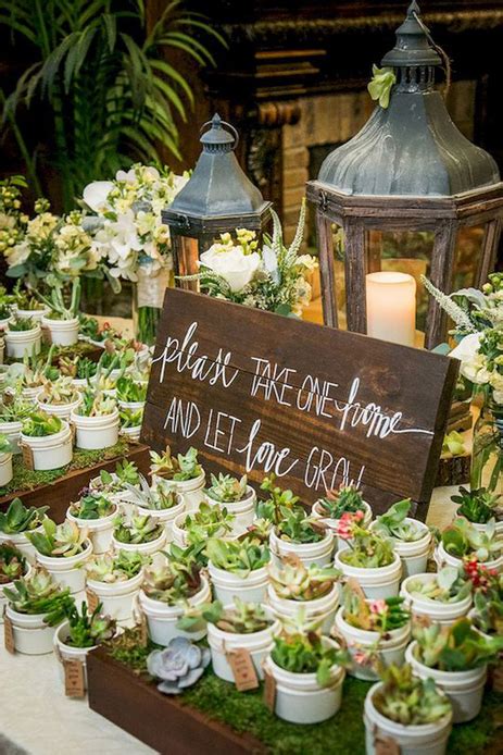 12 Cool Display Options For Wedding Favors