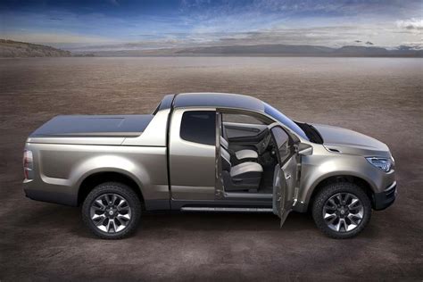 2011 Chevrolet Colorado Concept Pickup Truck Review And Pictures