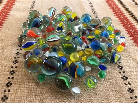 Vintage Cat Eye Glass Marbles Lot Of 102 Marbles In 2020 Glass Marbles Vintage Cat Cat Eye