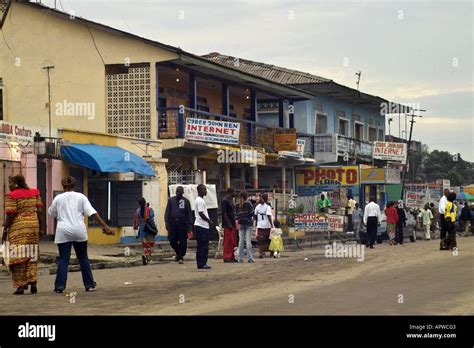 Suburb Street Kinshasa Democratic Republic Congo Africa Stock Photo