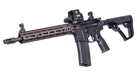 The Daniel Defense M4a1 Riii Is The Next Step In Ar Evolution By Linas