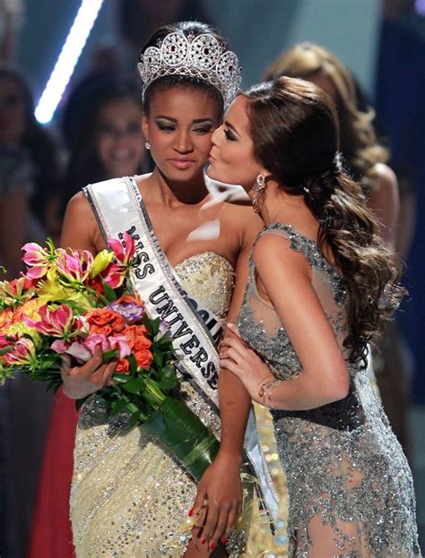 Miss Universe 2011 Is Miss Angola Highlights Of The Glitzy Night Photos
