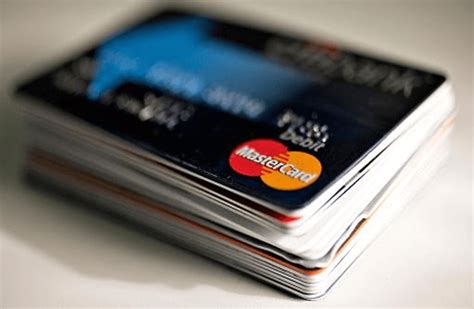 Rather than resort to prepaid cards with high fees consider looking at some of these best prepaid debit cards available for consumers today. Best Prepaid Debit Cards with No Fees | 2017 Guide | Finding Top Prepaid Debit Cards with No ...