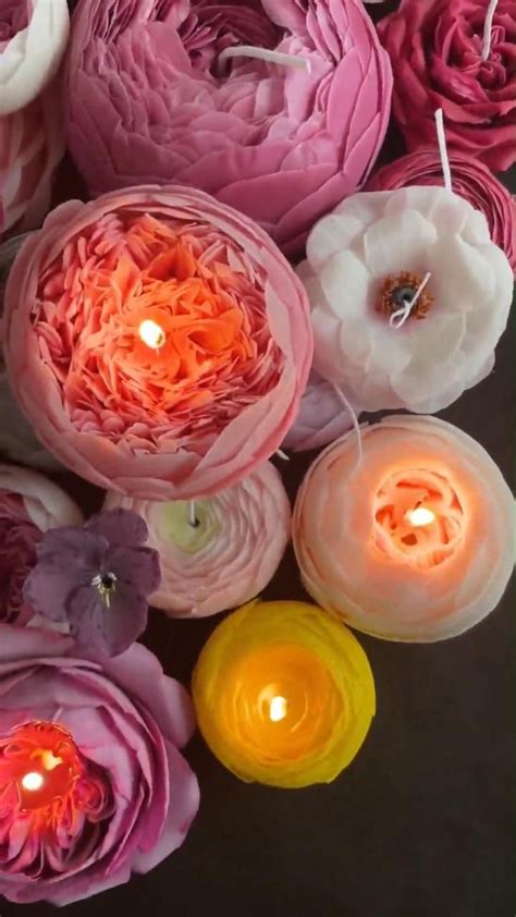Elegant Floral Candles Blooming With 100 To 200 Handcrafted Petals In