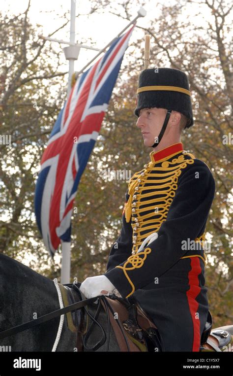 Uniform Royal Horse Artillery Hi Res Stock Photography And Images Alamy
