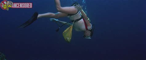 Jacqueline Bisset Nuda 30 Anni In The Deep