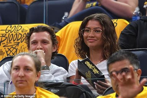 Tom Holland And Zendaya Watch The Warriors Defeat The Lakers