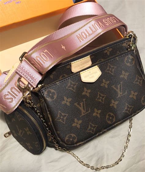We're always open so you can shop anytime we always have louis vuitton handbags on sale we have exceptional customer service our lv bags on sale are made with premium materials we offer free repairs on all bags. Monogram multi pochette - pink in 2020 | Beauty box gift ...