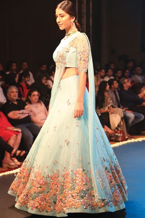 Neeta Lulla Indian Wedding Outfits Designer Bridal Lehenga Pakistani Bridal Wear