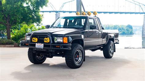 For Sale A Back To The Future Spec Toyota Sr5 Pickup Truck
