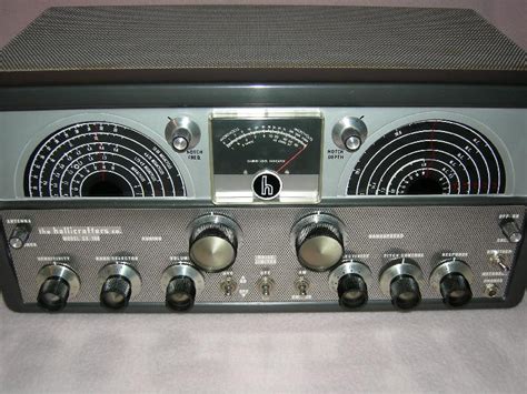Hallicrafters SX-100 Communications Receiver - Vintage Tube Electronics