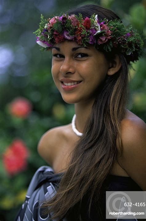 Hnliches Foto Tahitian Costumes Vargas Girls Hawaiian Girls Hawiian