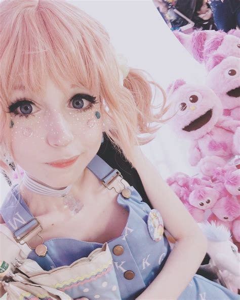 Anzu Anzujaamu Cute Cosplay Pastel Goth Fashion Kawaii Makeup