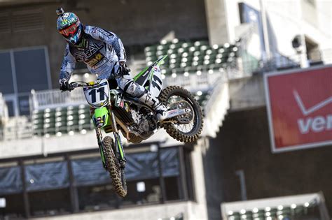Webb bobbled on the last lap but would not be denied. Oakland Practice Gallery - Supercross - Racer X Online