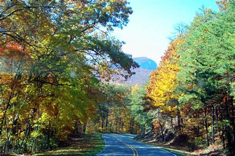 10 Of The Most Beautiful Scenic Fall Drives In North Carolina Scenic