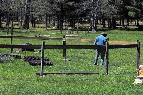 Are you interested in adding a round pen to your facility? How to Build a Round Pen for Your Horse | Round pen ...