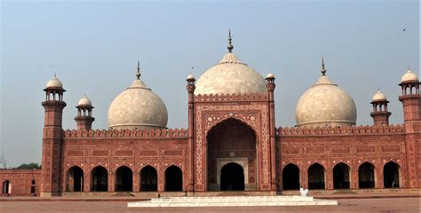 The Badshahi Mosque at Lahore,Pakistan - Inika Art