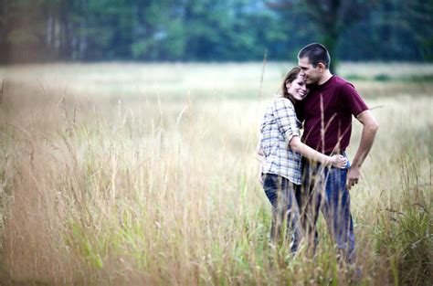 See more ideas about inspirational quotes, words, quotes. Cute Photo Shoot Ideas for Couples | 99inspiration