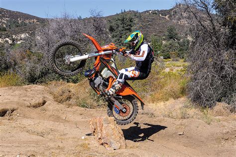 October 26 at 6:48 pm ·. EXTREME RIDING TIPS: THE SPLAT | Dirt Bike Magazine