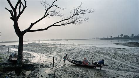 Facing Rising Seas Bangladesh Confronts The Consequences Of Climate