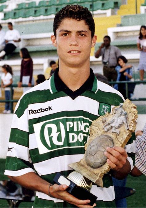 Cristiano Ronaldo Dos Santos Aveiro 1080650 Uludağ Sözlük Galeri