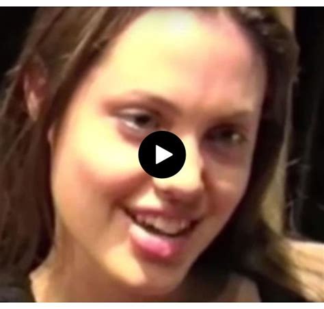 Rare Footage Of Angelina Jolie In Acting School Emerges Elle Australia