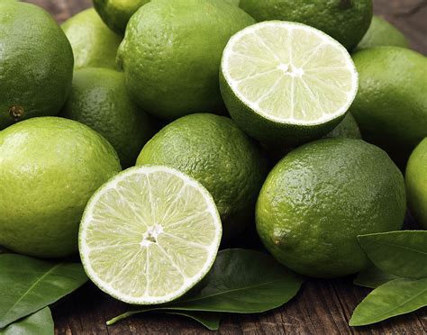 The key lime is usually picked while it is still green. Hirt's Key Lime Tree + Certificate - 6" Pot - NO SHIP TX ...