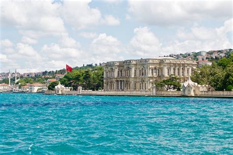 Bosphorus Cruise And Dolmabahce Palace Tour Istanbul Dinner Cruises