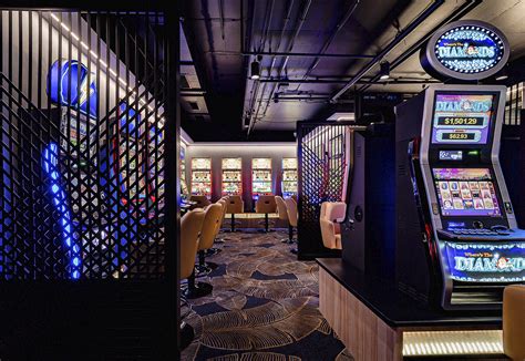 Luxury Gaming Lounge Unita