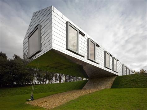 Gallery Of 11 Houses With Incredible Cantilevers 6