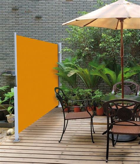 Egal wie nett der nachbar ist, auf der terrasse oder dem balkon braucht man eine ungestörte ecke, in der einem niemand auf den teller gucken kann. Terrassen » Windschutz für Terrasse und Balkon wählen - 20 Ideen und Tipps | Windschutz terrasse ...