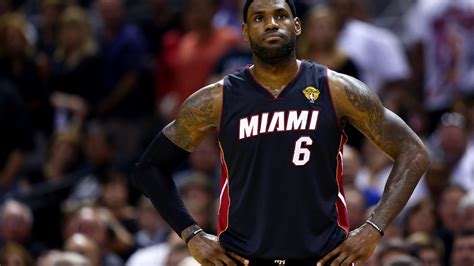 Flagrant 2 Lebron James Heats Up Miami Gets Even In The Nba Finals