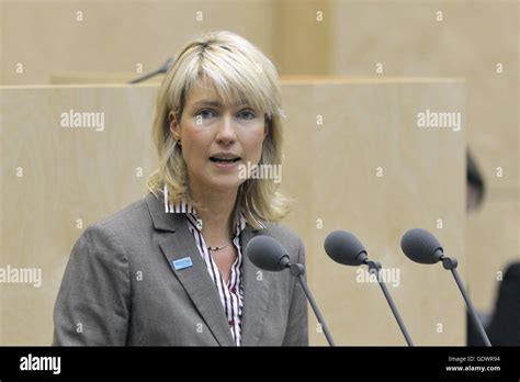 Der Bundesrat Bundesrat Manuela Schwesig Fotos Und Bildmaterial In