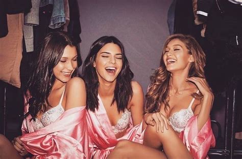 squad goals discovered by 𝘬 𝘢 𝘵 𝘩 𝘢 on we heart it victoria secret models high fashion models