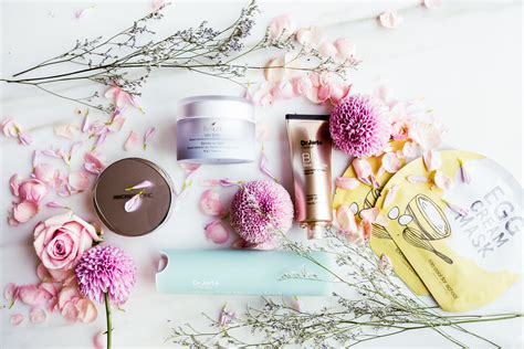 The valmont skin care product lineup contains numerous creams for your face, eyes, and skin. Skin care coreana: intervista a chi l'ha portata ...