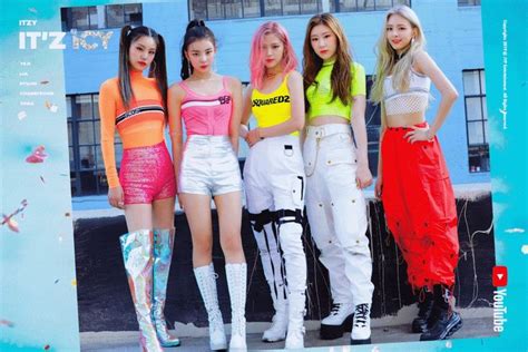 Itzy On Twitter Itzy Kpop Outfits Fashion