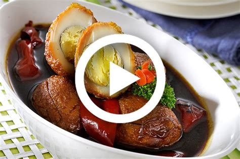 Setelah air menyusut, tambahkan kecap manis. (Video) Resep Pindang Telur Kecap yang Manis dan Gurih ...
