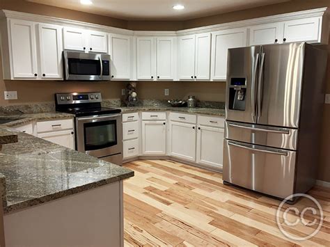 Premium white maple shaker cabinets, dovetail drawers with soft close slides. Classic Cupboards Paint™ #42 | Outdated honey maple ...
